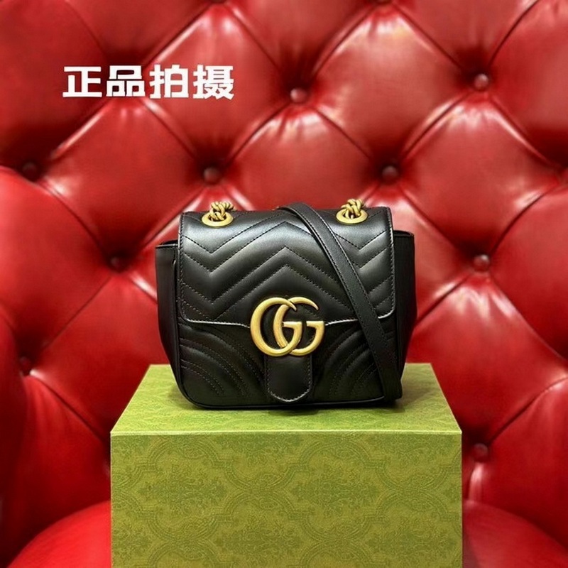 Gucci Handbags 183